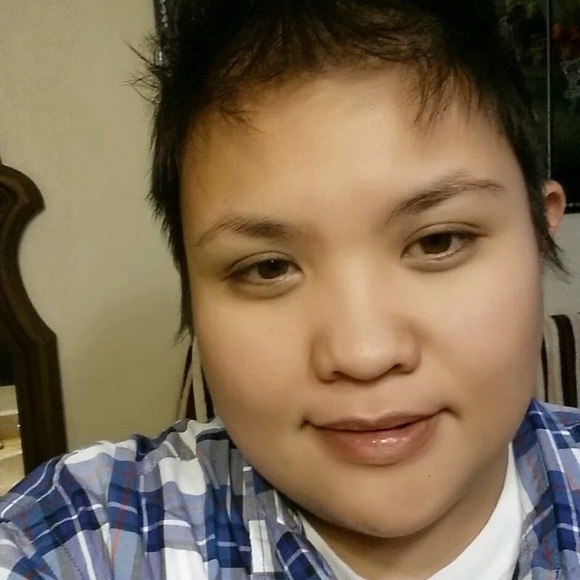 Profile Picture of Chris Sison (@csison83) on Poshmark