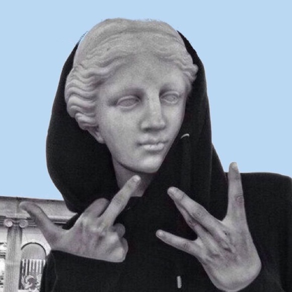 Profile Picture of Aldana Neyra (@dana_allison786) on Poshmark