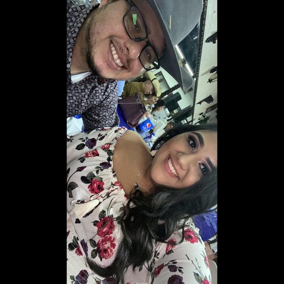 Profile Picture of Emily Barron (@emilybarron6) on Poshmark