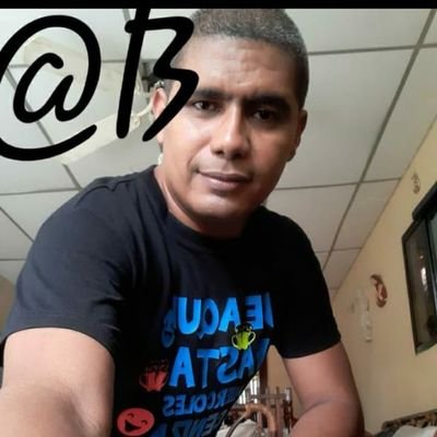 Profile Picture of Alexander Barros Hur (@hurtba) on Twitter