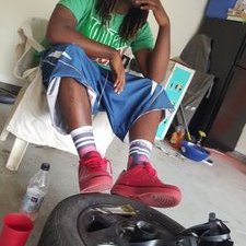 Profile Picture of ✊🏾 Im_TheKidd  ✊🏾 (@YunqAndWise) on Twitter