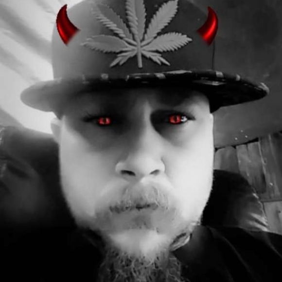 Profile Picture of David Sharp (@davidsharp480) on Poshmark