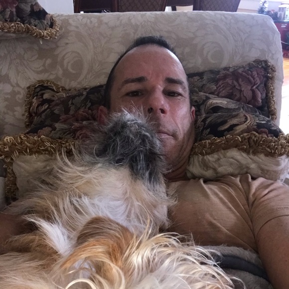 Profile Picture of Keith Hicks (@keithahicks) on Poshmark
