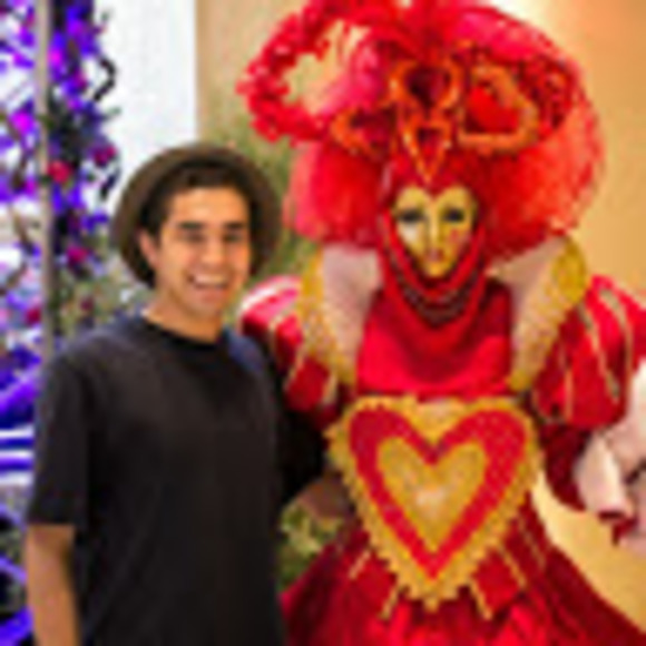 Profile Picture of Alexander Sagona (@alexandersagona) on Poshmark