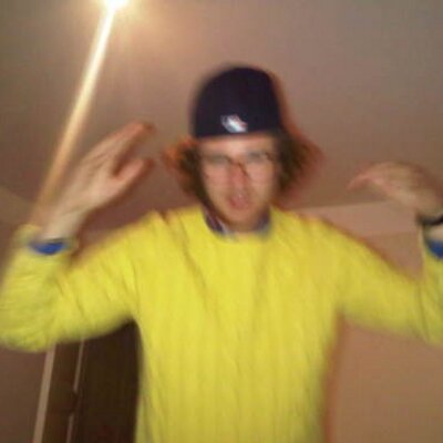 Profile Picture of Lars Bjorn (@lahrzb) on Twitter