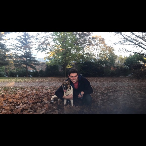 Profile Picture of Curtiss Tharp (@curtisstharp) on Poshmark