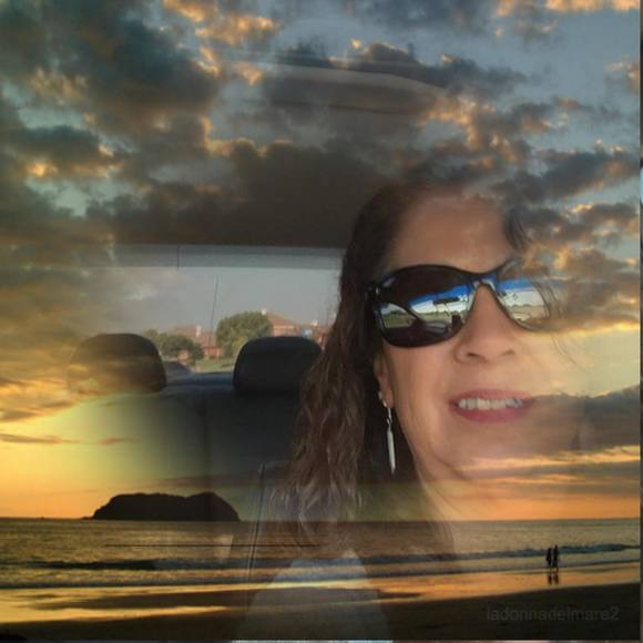 Profile Picture of Cecilia Lindly (@cllindle) on Poshmark