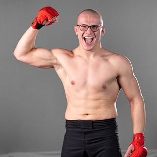 Profile Picture of Bartek „Clark Kent” Gładkowicz (@bartekbiceps) on Instagram