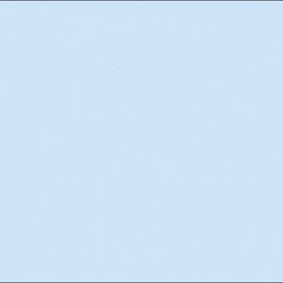 Profile Picture of Alexandra Quihuis (@aquihuis) on Poshmark