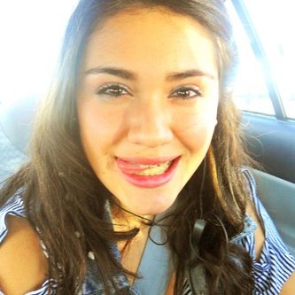 Profile Picture of Andrea Perry (@Andreasolucky) on Twitter