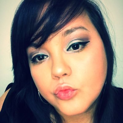 Profile Picture of Tia Bradley (@TiaBrad53204610) on Twitter