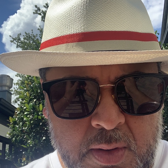 Profile Picture of Jonathan Ochoa (@jonathan8a) on Poshmark