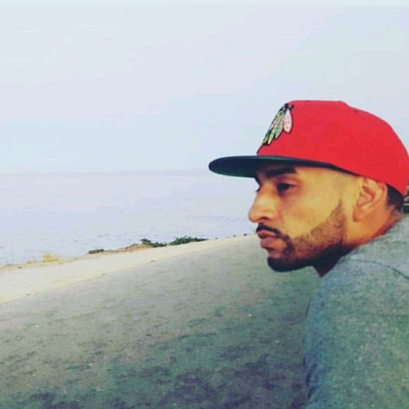 Profile Picture of Andres Chavez (@andres_chavez) on Poshmark