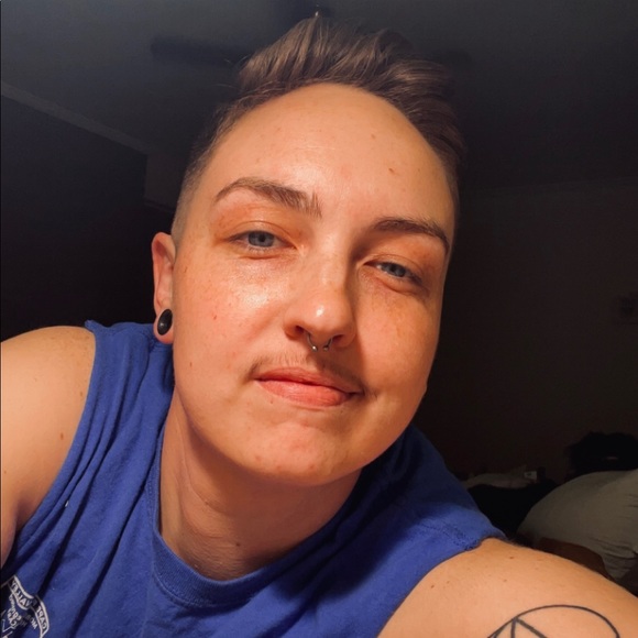 Profile Picture of Emmett Campbell (@cbries717) on Poshmark