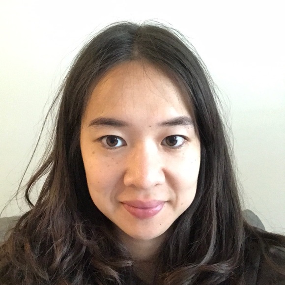 Profile Picture of Pimprapat Snidvongs (@pimprapat_s) on Poshmark