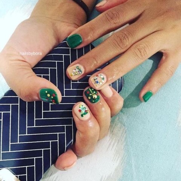 Profile Picture of Hellen Smith (@jbora80) on Poshmark