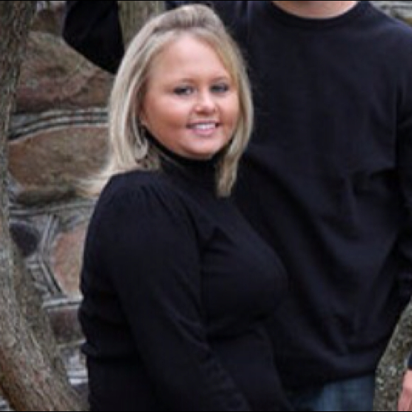 Profile Picture of Colette Wintersteen (@cwintersteen) on Poshmark