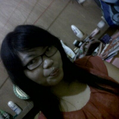 Profile Picture of Vicky Chau (@valent_Chau) on Twitter