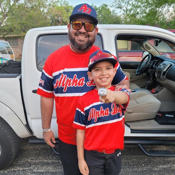 Profile Picture of Rudy Carrillo (@rudycarrillo285) on Poshmark