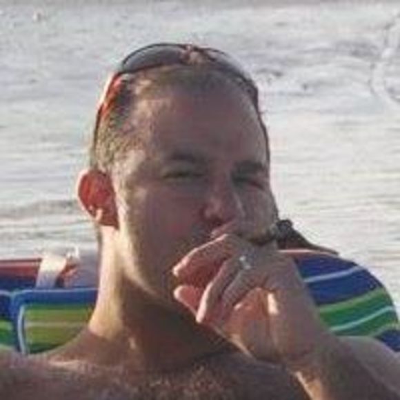 Profile Picture of Carlos Ribas (@ribmister) on Poshmark