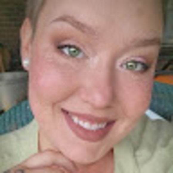 Profile Picture of Kaitlin Wilkinson (@ktwilkinson92) on Poshmark