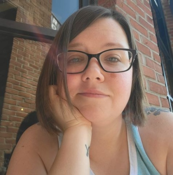 Profile Picture of Jennevera Blewitt (@jennevera2008) on Poshmark