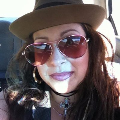 Profile Picture of Mandy Albertson (@masota77) on Twitter