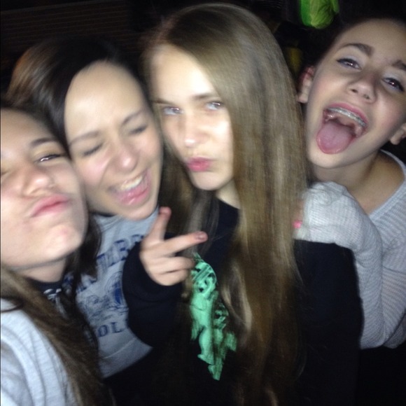 Profile Picture of Christina Mckinstry (@christina_mc84) on Poshmark