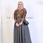 Profile Picture of hanbok self-Manufacture (@bintangdanlangit) on Instagram