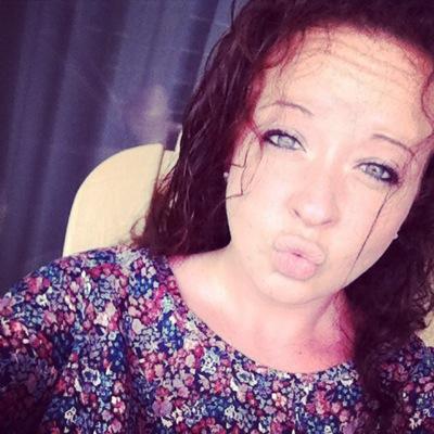 Profile Picture of Carly_Joo (@KuhnCarly) on Twitter