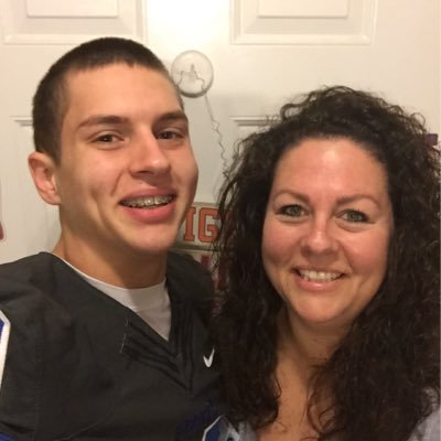 Profile Picture of Diane Bagwell (@Football_Mom_12) on Twitter