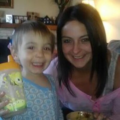 Profile Picture of Lisa Vigue (@LisaMank) on Twitter