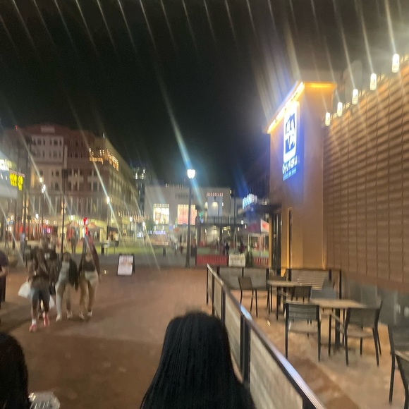 Profile Picture of Prince Parros (@princeparros415) on Poshmark