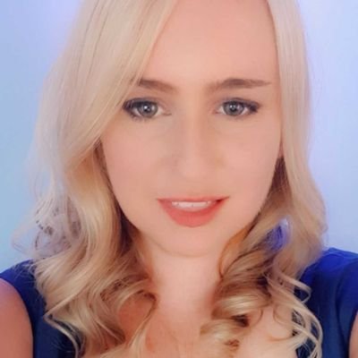 Profile Picture of Julie Przyborski (@JuliePrzyborski) on Twitter