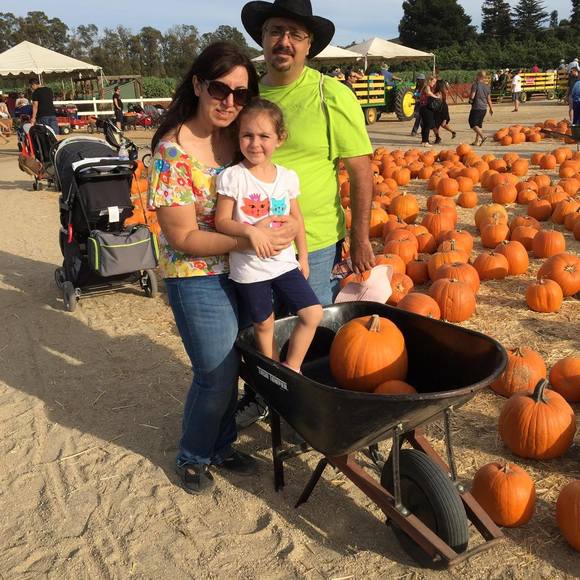 Profile Picture of Michael Khodaverdi (@mkhodaverdi) on Poshmark