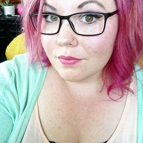 Profile Picture of Jenn Barrette (@jennbarrette) on Pinterest