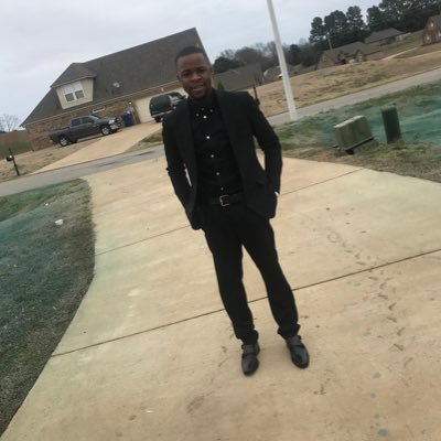 Profile Picture of Kevin (@kevinglenn5) on Twitter