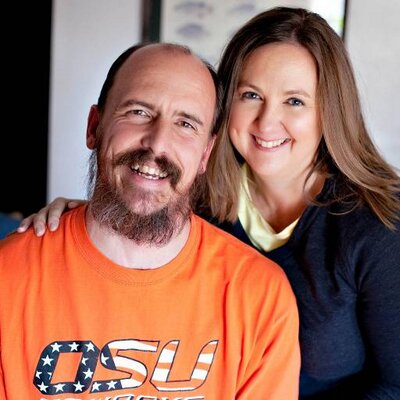 Profile Picture of Sarah Lee Thomas (@SarahLeeThomas) on Twitter