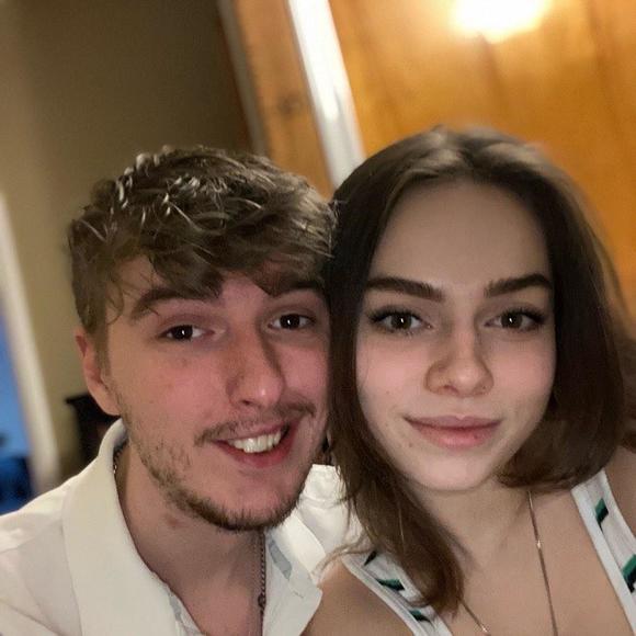 Profile Picture of John Palaisy (@johnpalaisy) on Poshmark