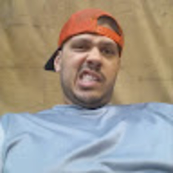 Profile Picture of Jeremie Cobb (@doug64229) on Poshmark