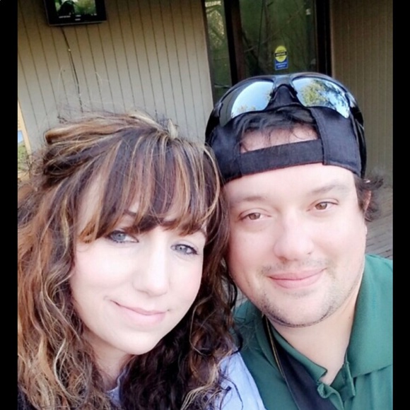 Profile Picture of John Bowen (@eagle06) on Poshmark