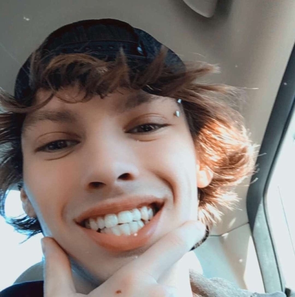 Profile Picture of Michael Gillum (@youngreal) on Poshmark