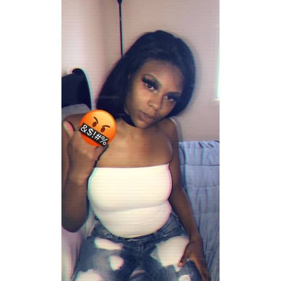 Profile Picture of Darèal Drose (@dabrat2k17) on Poshmark