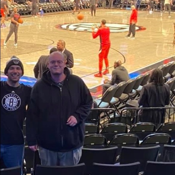 Profile Picture of Sam Generali (@sgenerali45) on Poshmark