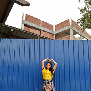 Profile Picture of Andrina Claudia Andrew (@claudia.andrew.3) on Facebook