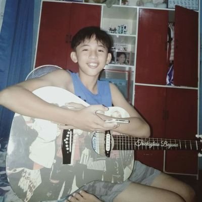 Profile Picture of ? (@PaulMontemayor8) on Twitter