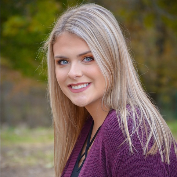 Profile Picture of Cameron Mccabe (@cameron_mccabe) on Poshmark