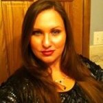 Profile Picture of Colleen Bright (@leenamarie86) on Instagram