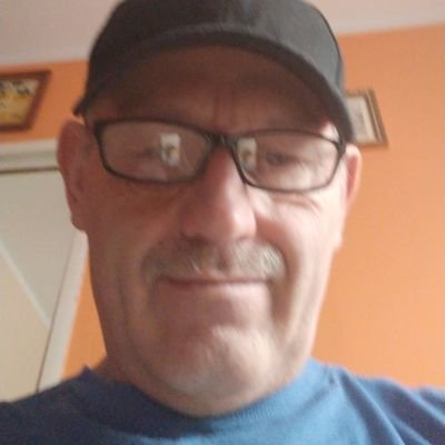 Profile Picture of Robert Slowinski (@RobertSlowinsk2) on Twitter