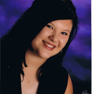 Profile Picture of Miranda Carlisle (@mackie6_6) on Twitter